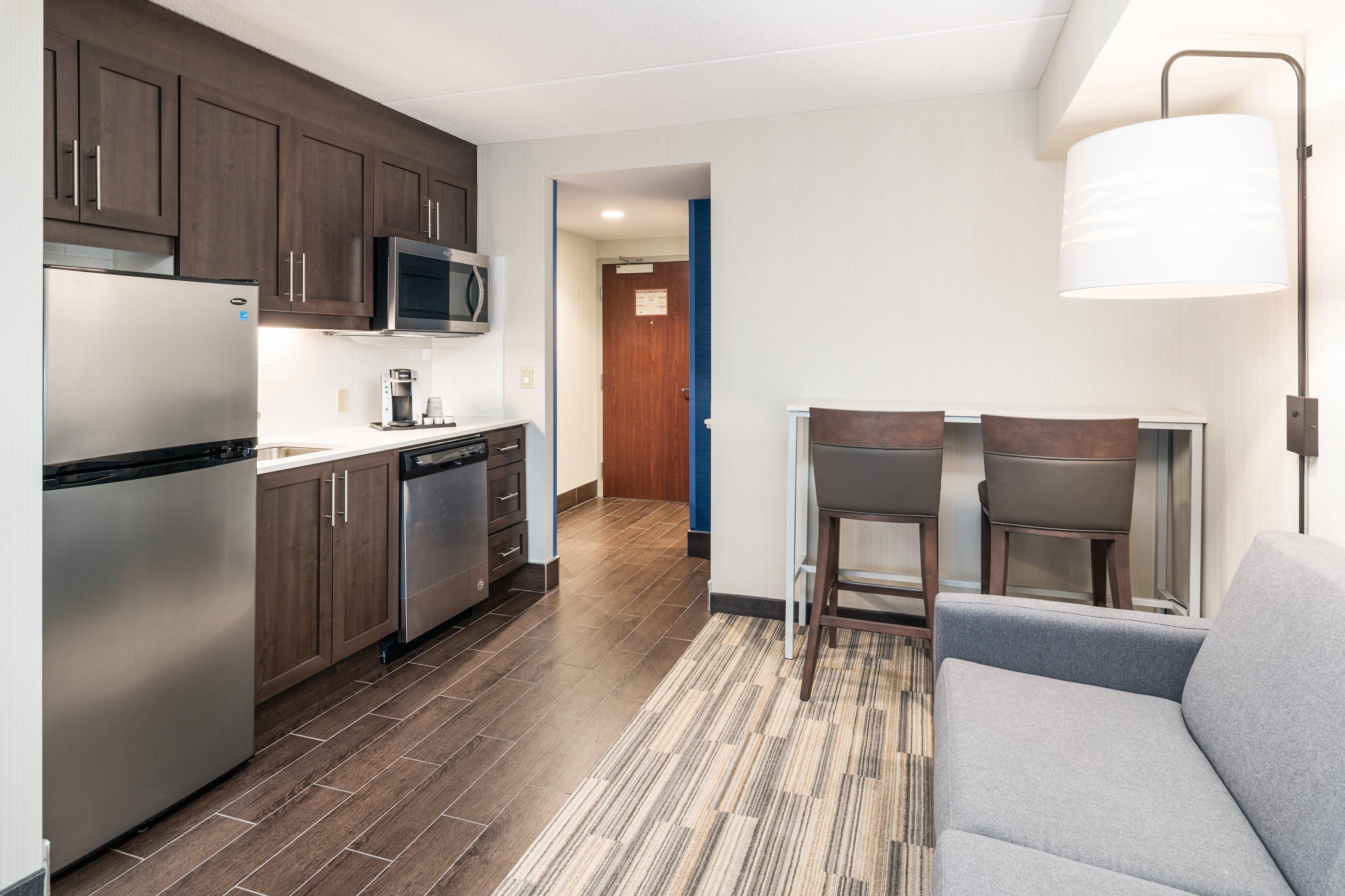 Holiday Inn Express Hotel & Suites Milton By Ihg Extérieur photo