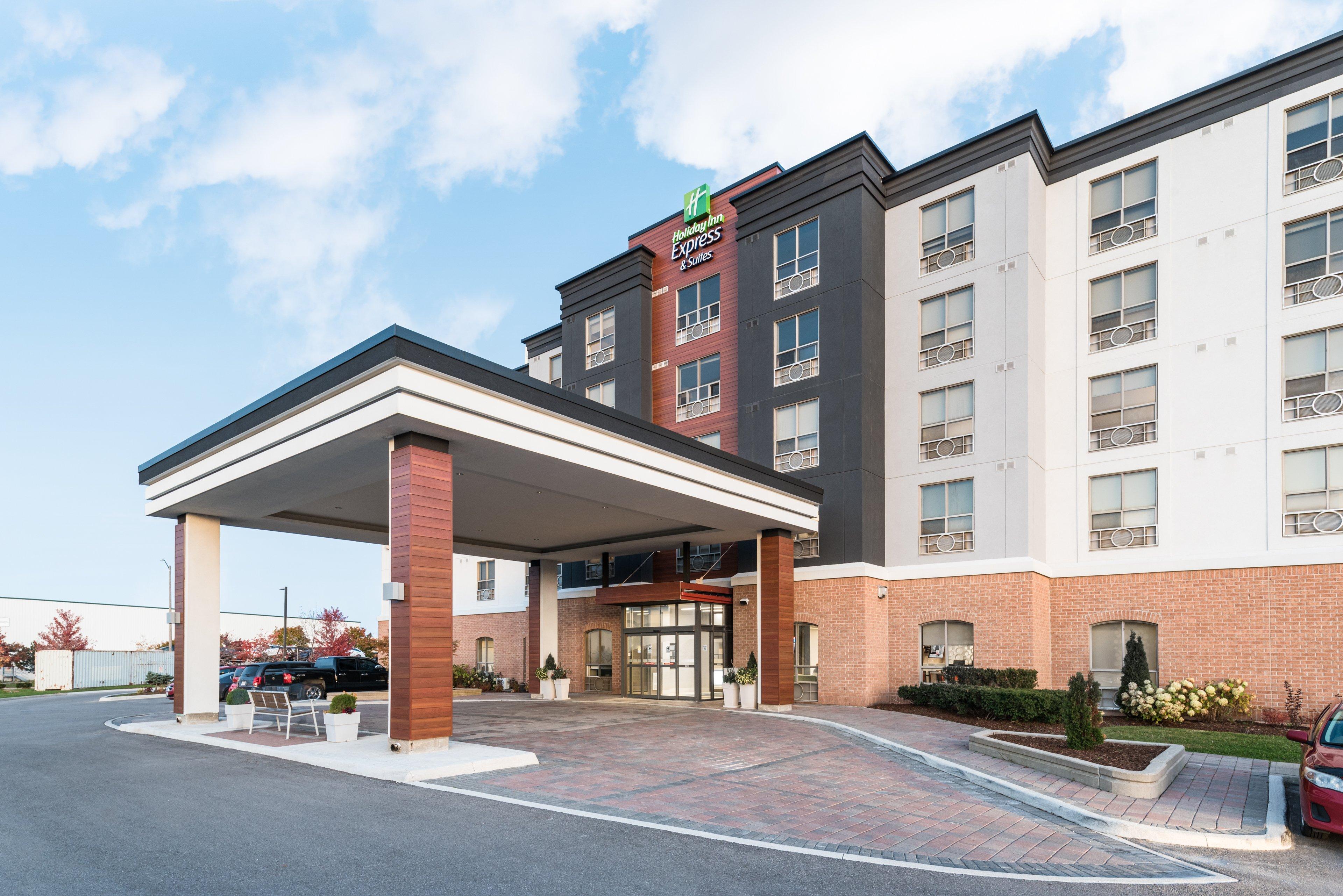 Holiday Inn Express Hotel & Suites Milton By Ihg Extérieur photo