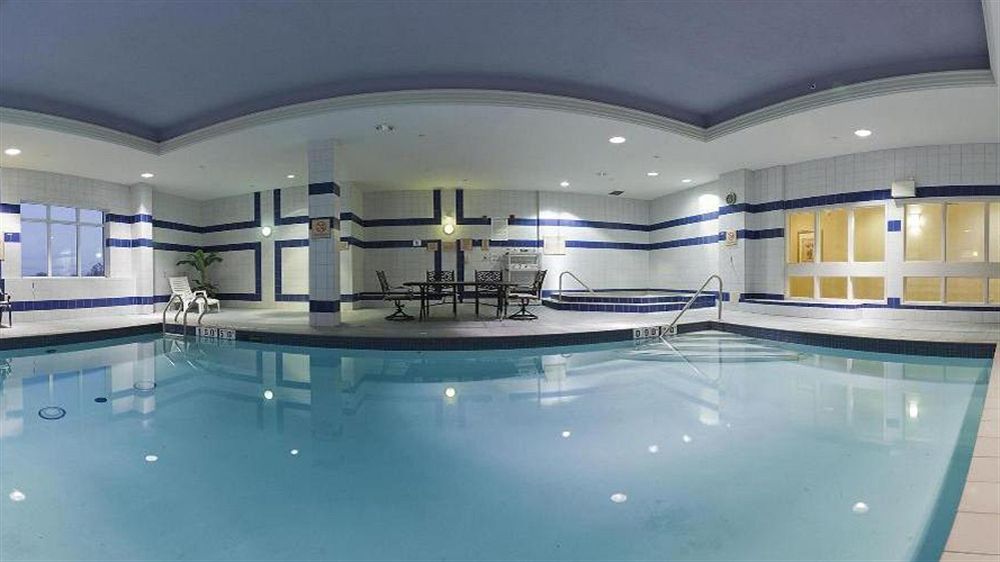 Holiday Inn Express Hotel & Suites Milton By Ihg Extérieur photo