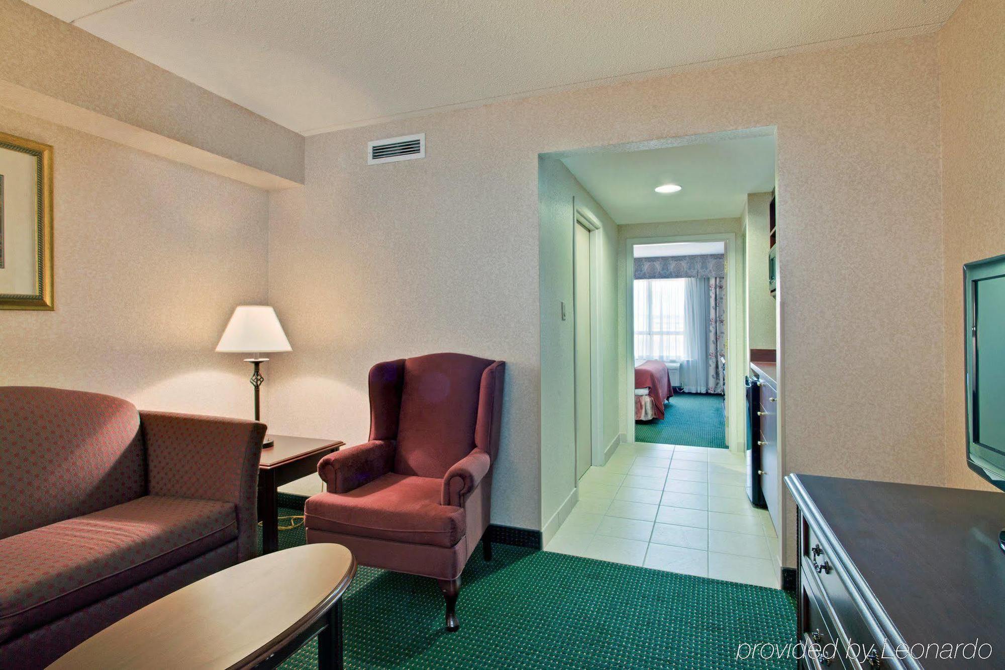 Holiday Inn Express Hotel & Suites Milton By Ihg Chambre photo