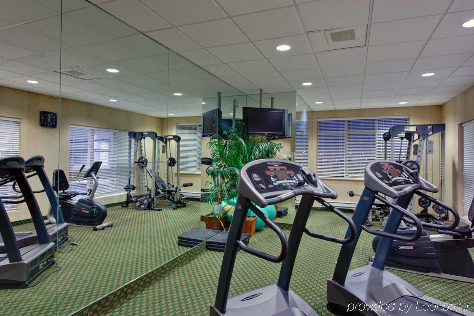 Holiday Inn Express Hotel & Suites Milton By Ihg Extérieur photo