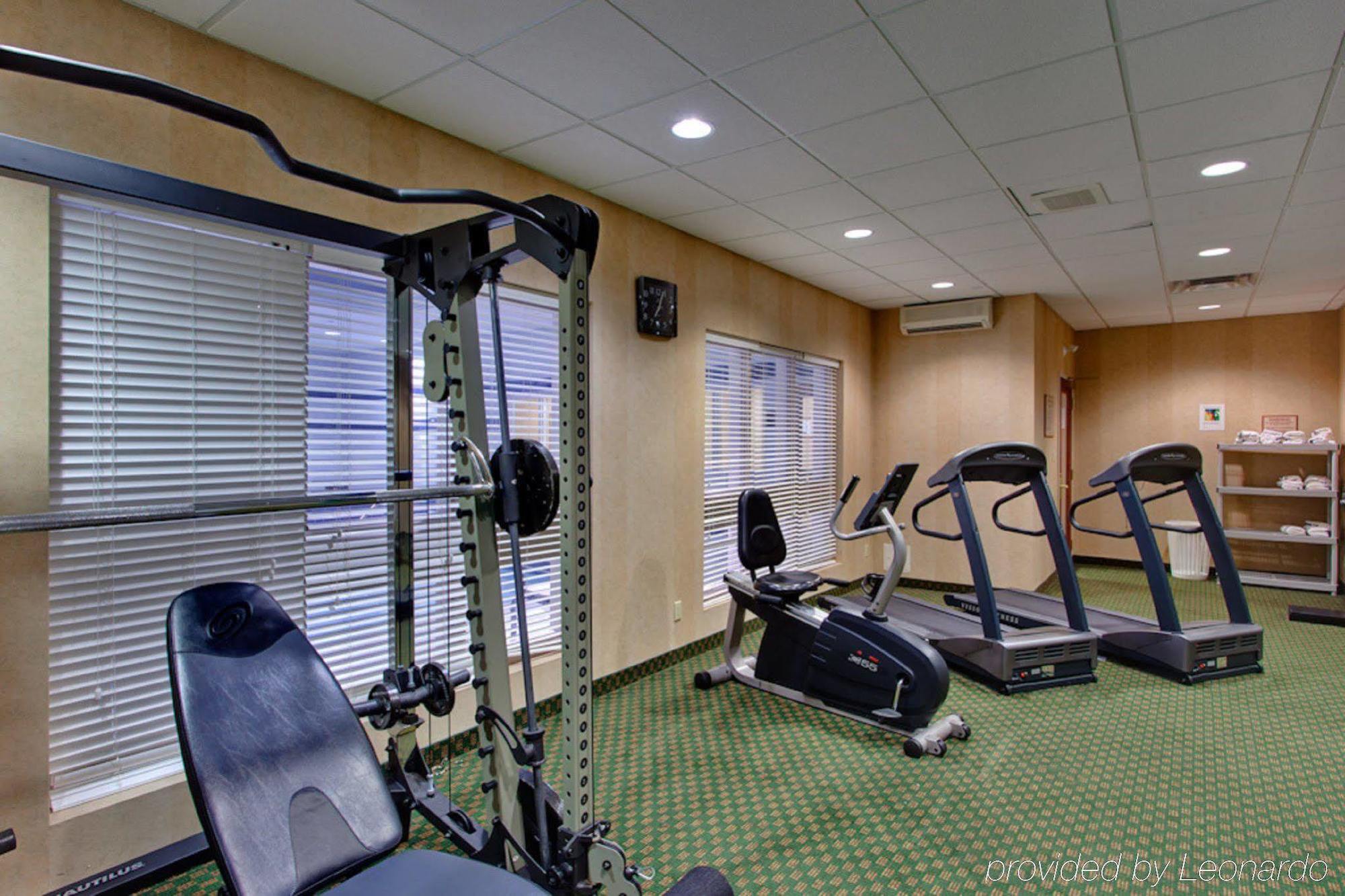 Holiday Inn Express Hotel & Suites Milton By Ihg Extérieur photo